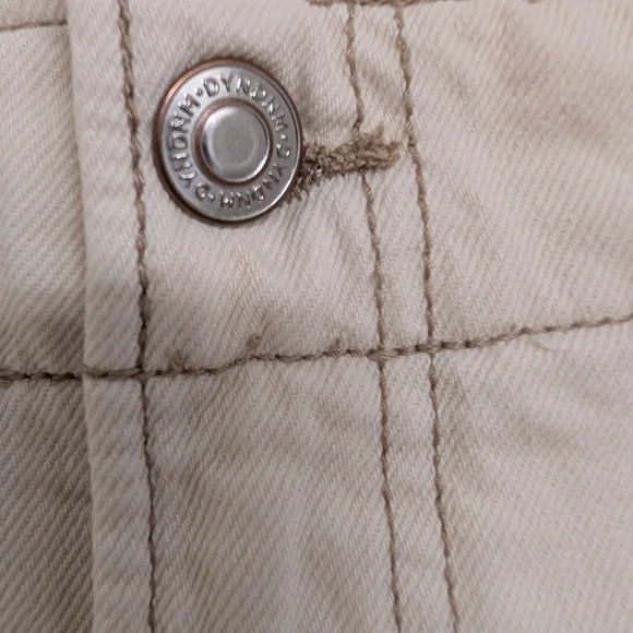 DYNAMITE CREAM JEANS SIZE 26 - Picture 5 of 9
